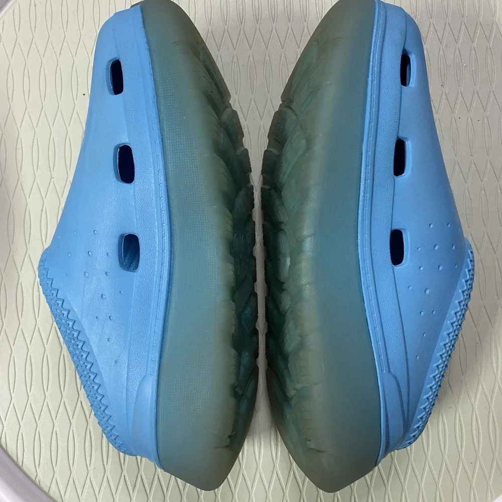 UGG Girls/boys size K2 Blue‎ Tasman sport slip ons Clogs. Wedge